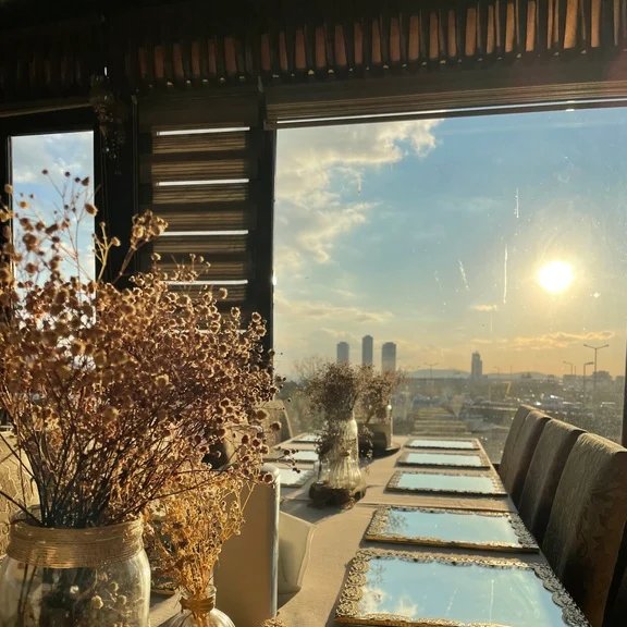 Beyzade teras — gün batımı manzarası
